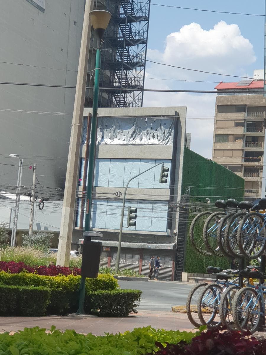 Edificio Totalmente Remodelado 5 Niveles en Venta en Polanco