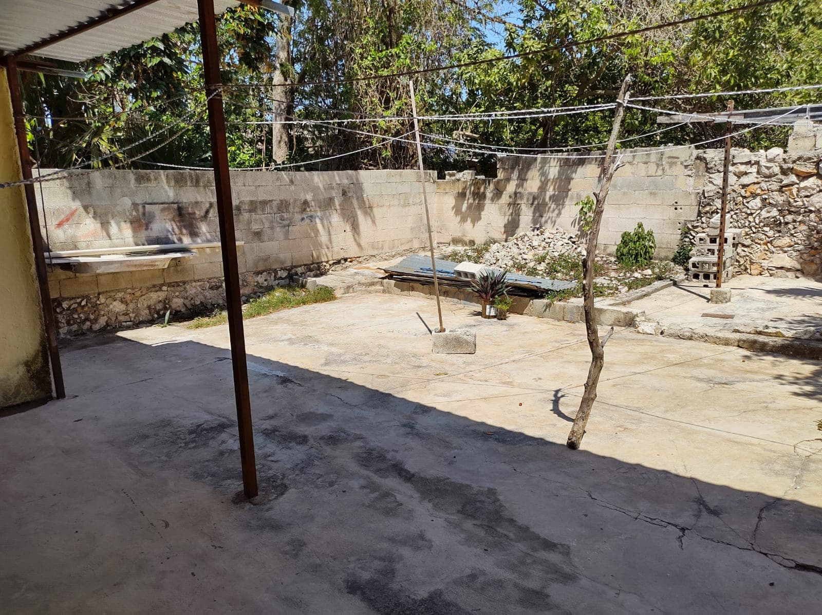 <p>excelente departamento hubicado en la zona de ....</p>